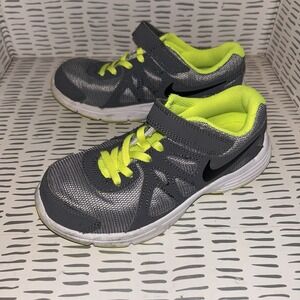 Nike Boy's Revolution 2‎ Sneakers Size 1 Grey And Yellow Hook And Loop Closure